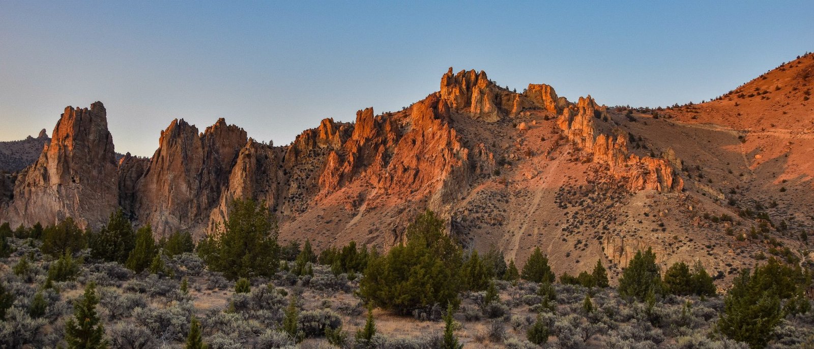 Smith Rock in late afternoon light, Central Oregon